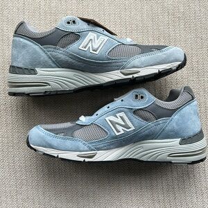 New Balance 991